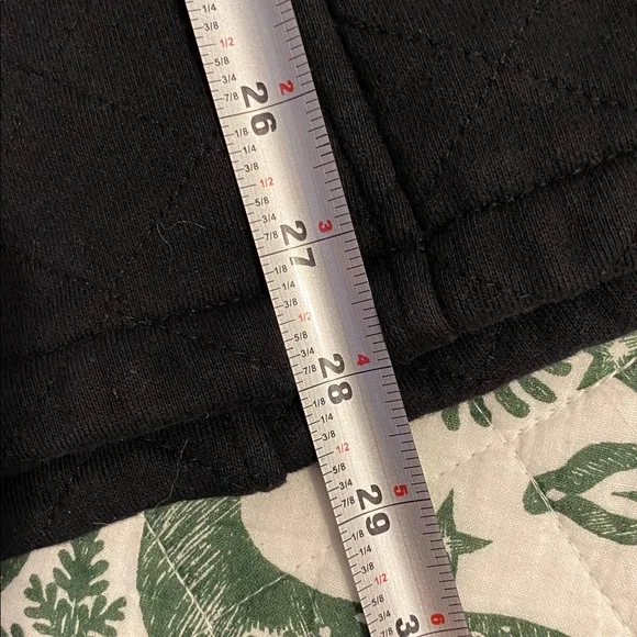 The North Face Women's Black Puffer Jacket, soft inside, good condition - Picture 9 of 9